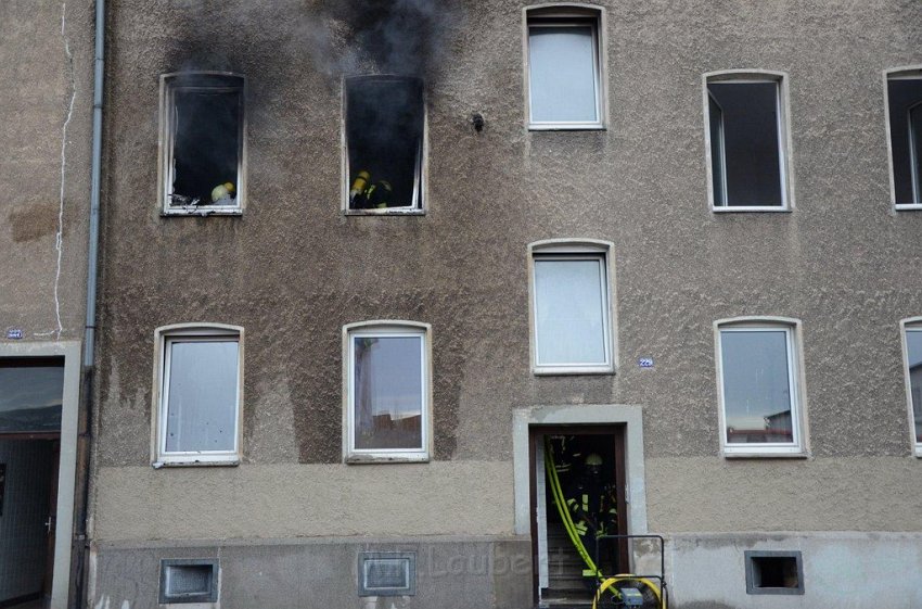 Feuer 2 Koeln Ehrenfeld Liebigstr P05.jpg